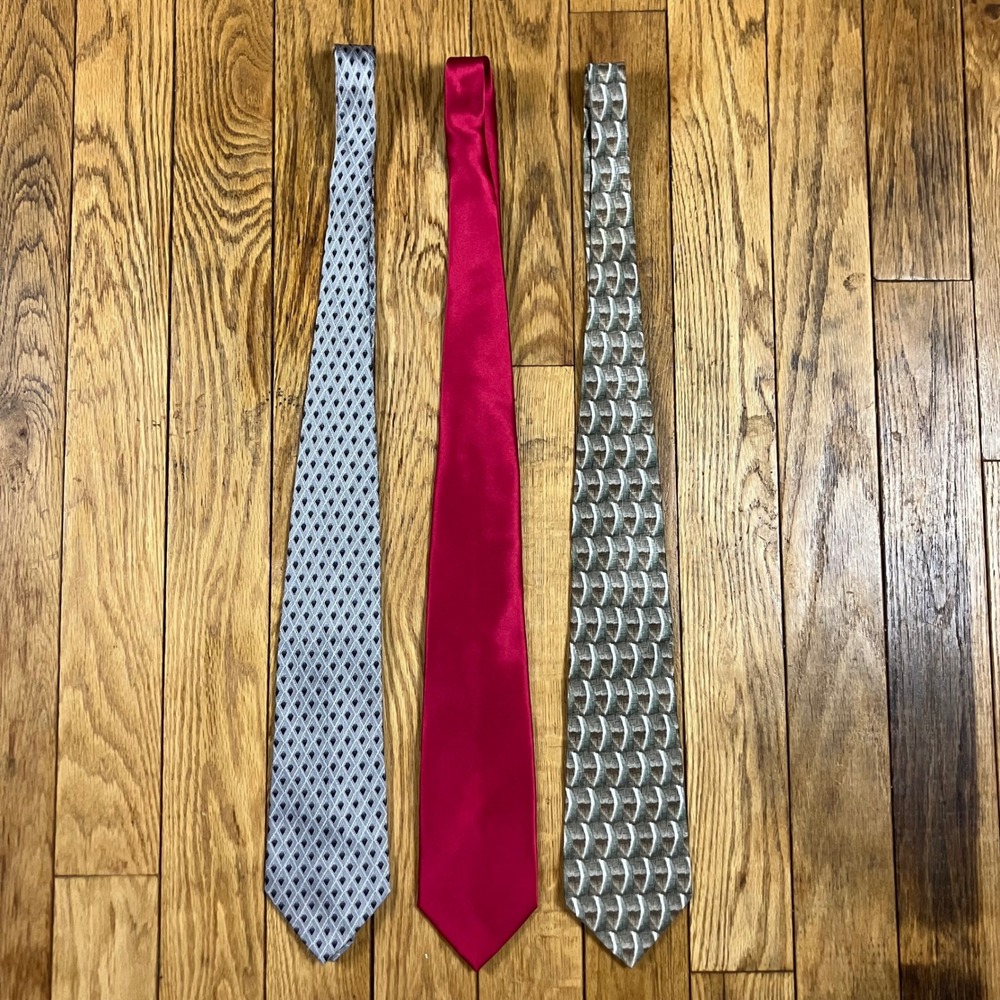 Vintage Pierre Cardin Mens 100% Silk Tie‎ Bundle Red Grey Geometric Designer